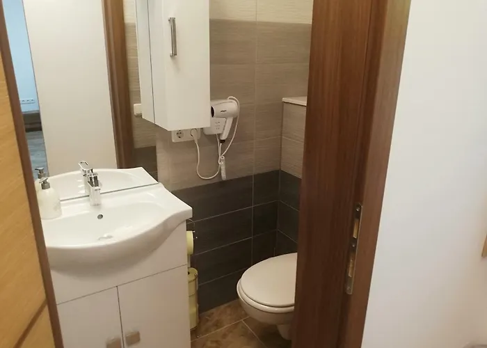 Haus Alexis 3* פאק אם סי