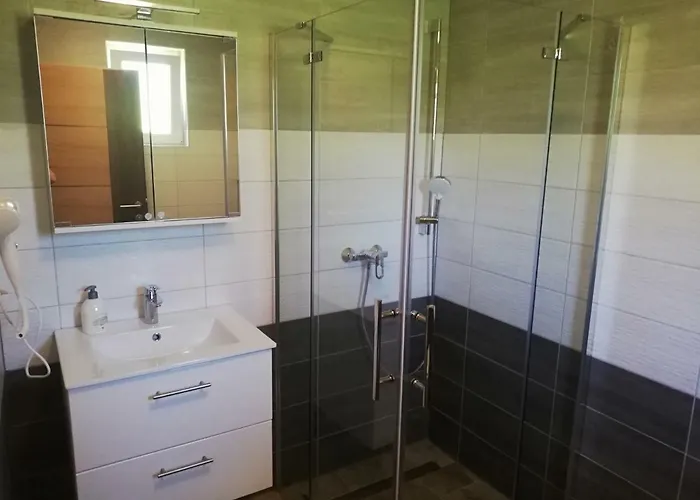 Haus Alexis פאק אם סי