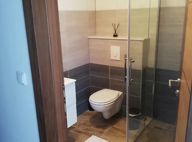 Haus Alexis בית הארחה 3*