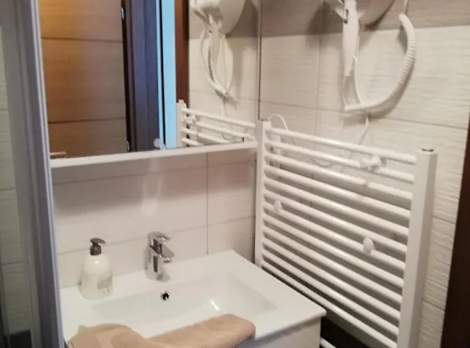 בית הארחה Haus Alexis פאק אם סי