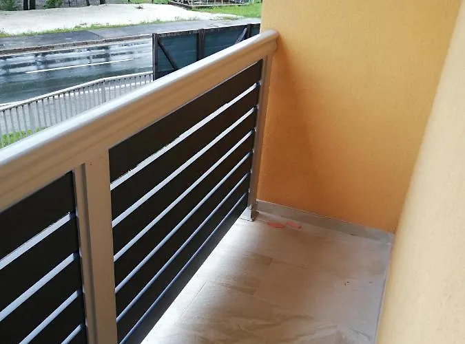 Haus Alexis בית הארחה פאק אם סי