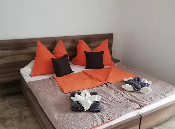 בית הארחה Haus Alexis 3*